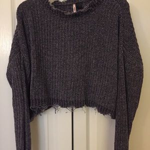2/7$ Gray distressed sweater